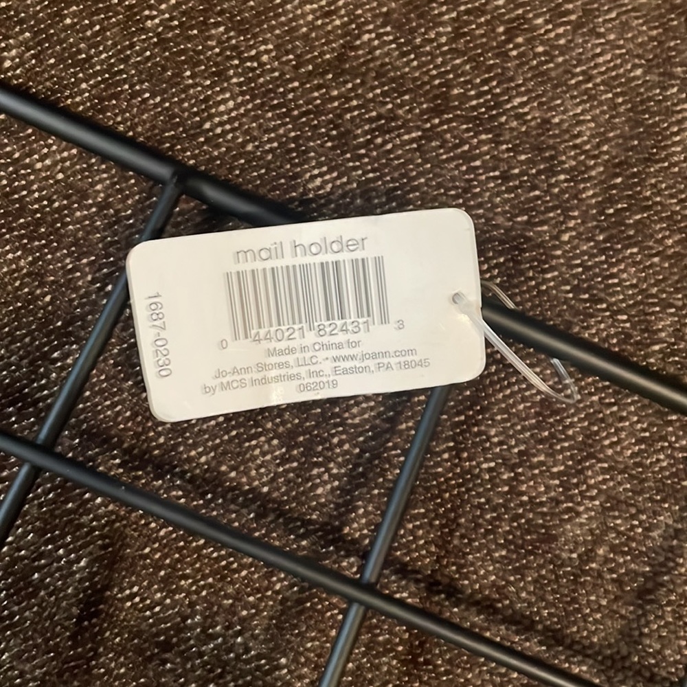 Mail Holder - Picture 5 of 8